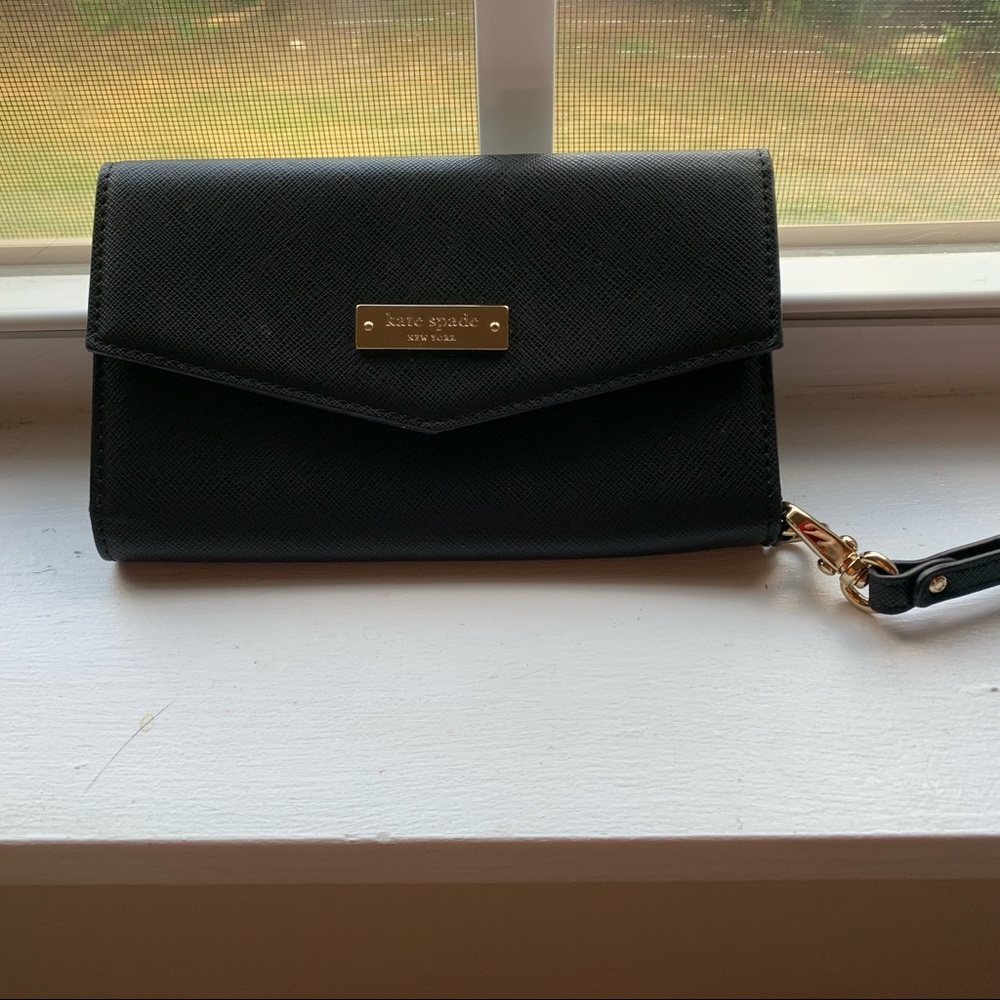 Saffiano Kate Spade Wristlet